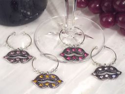 Dazzling Divas collection lips wine charms
