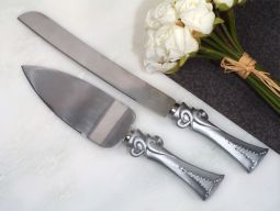 Two Hearts Beat As One Cake And Knife Server Set