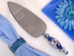 Dazzling Murano art blue and white cake server