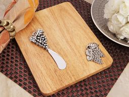 Stylish wood cheese cutting board with grapes design