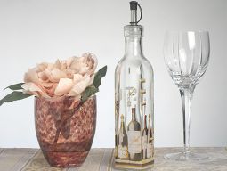 "Europa collection" Medium Oil bottle with wine theme design - out of stock till 30-Nov-2017