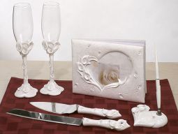 Calla Lily Theme Bridal Accessories Set