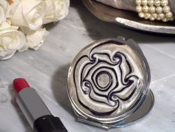 Stunning Murano silver and burgundy swirl compact mirror