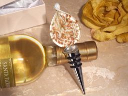 Stunning Murano design gold and white bottle stopper