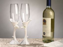 Calla Lily Toasting Glasses