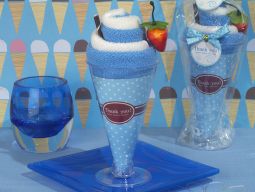 Sweet Treats Collection Blueberry Sundae towel favor