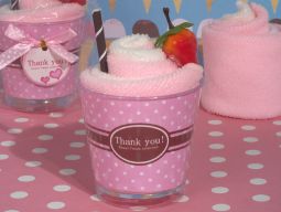 Sweet Treats Collection Strawberry Sundae towel favor