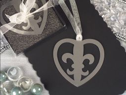 Mark it with memories Fleur de lis within heart design bookmark