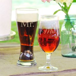 Mr. & Mrs. Pilsner Set