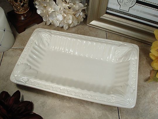 Couture Line Ceramic deep rectangular Couture Line Ceramic deep rectangular