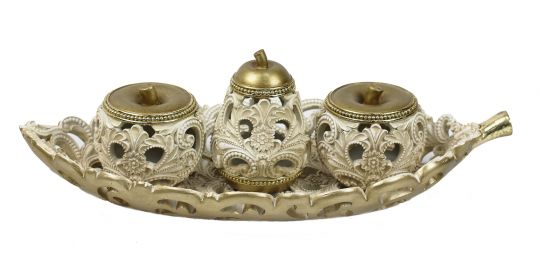 Kayla Collection Leaf Tray With Three Fruit Set Kayla Collection Leaf Tray With Three Fruit Set