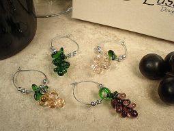 4pc Wine Murano Style Glass Glass Charm Set Grapes